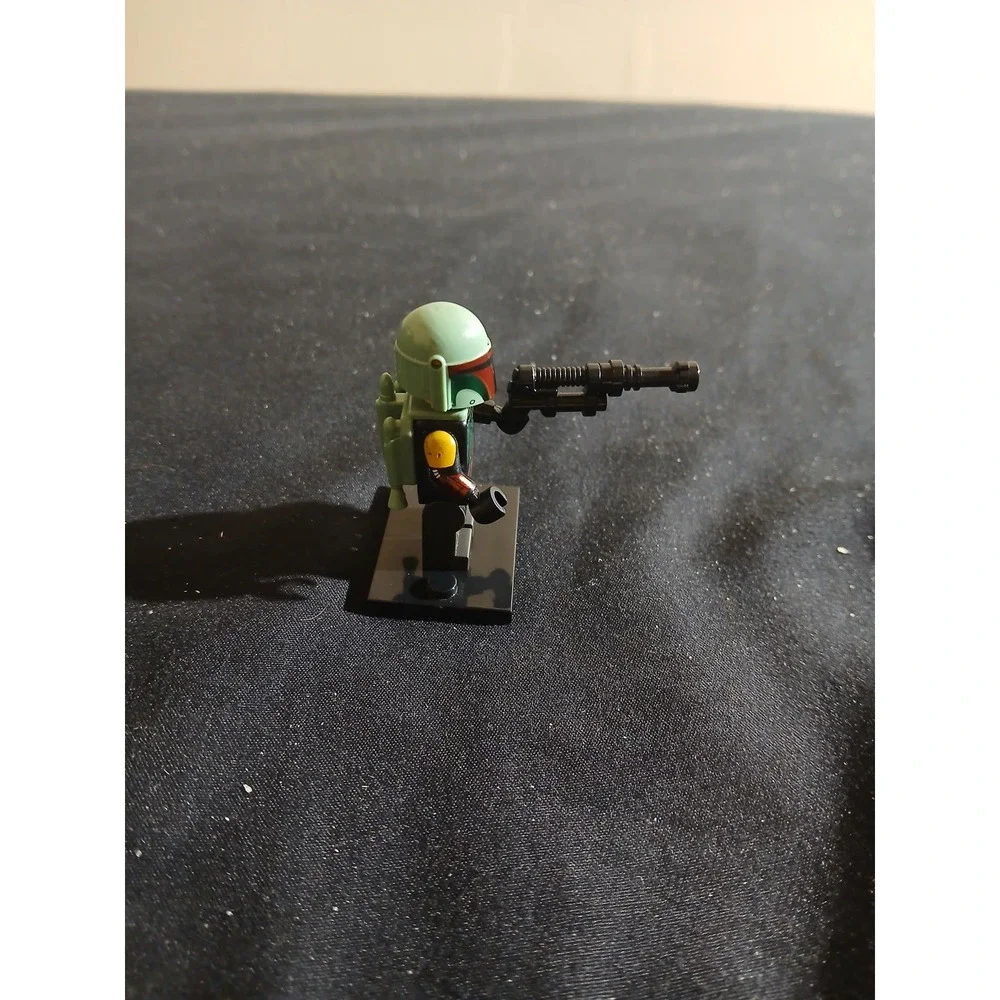 Lego Star Wars Boba Fett Minifigure with Jetpack and Blaster Rifle sw0002